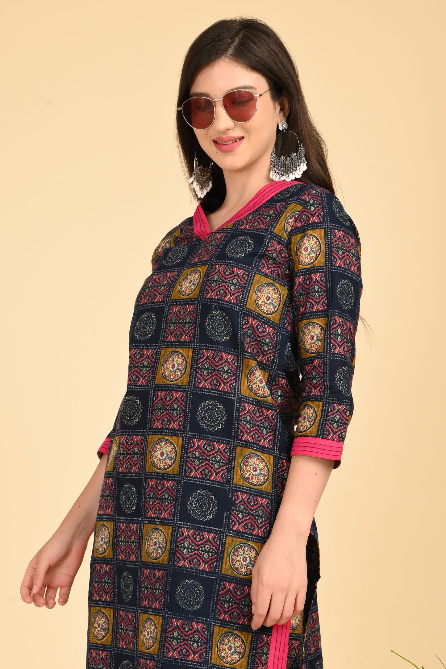 Navy Geometric Kurta Set – Style 1
