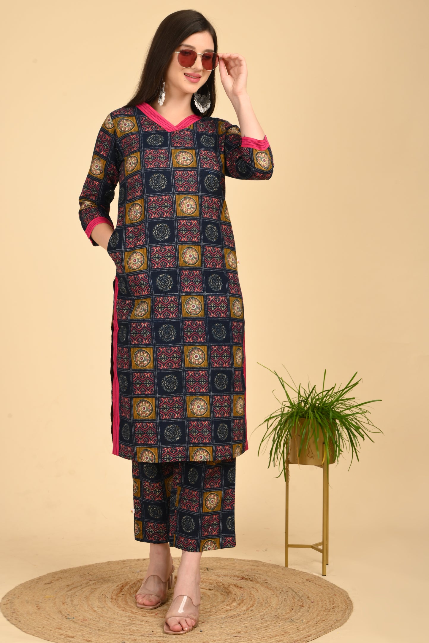Navy Geometric Kurta Set – Style 1