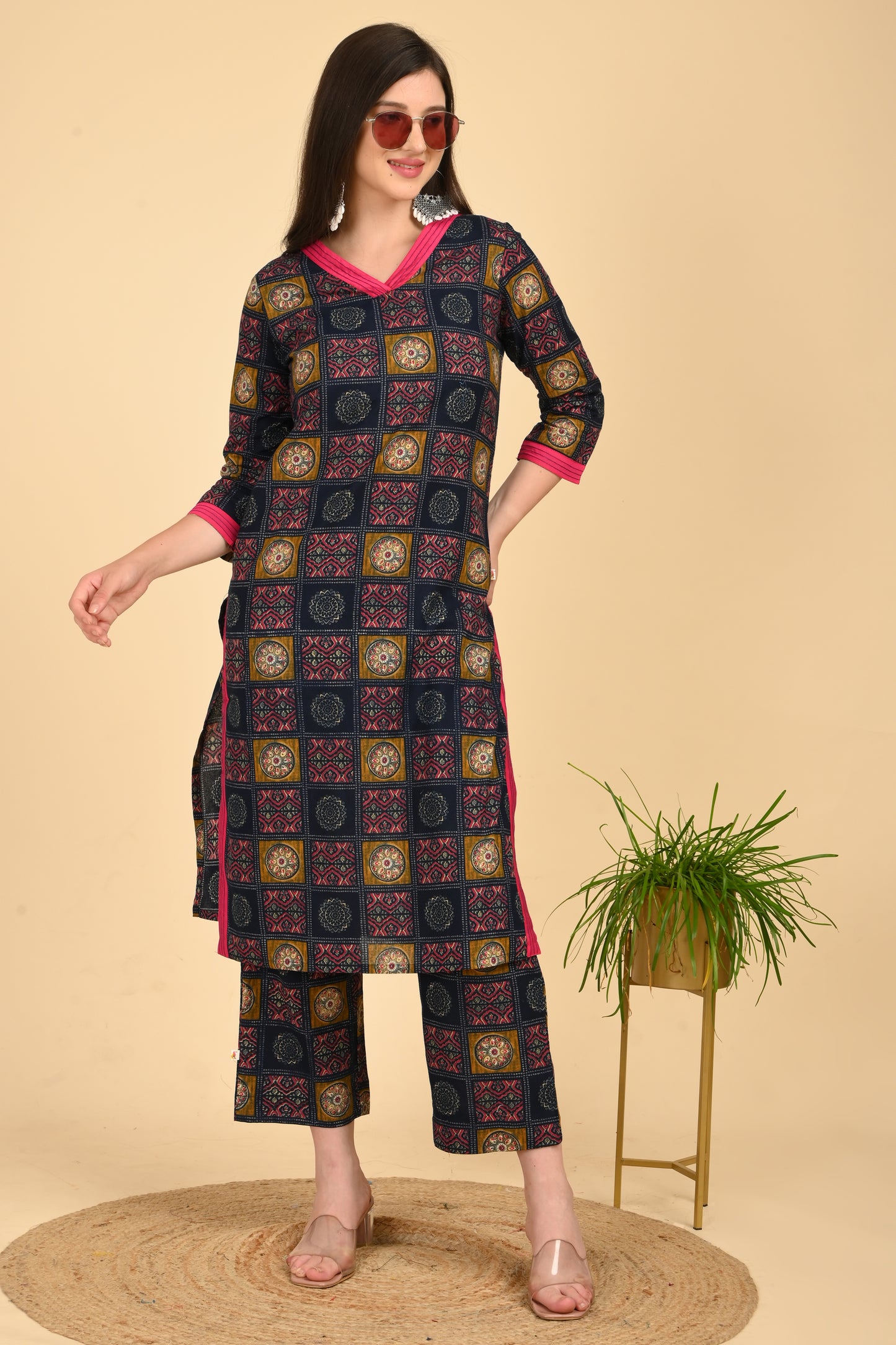 Navy Geometric Kurta Set – Style 1